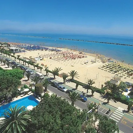 Corallo Hotel 3*