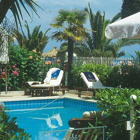 Hotel Corallo 3*