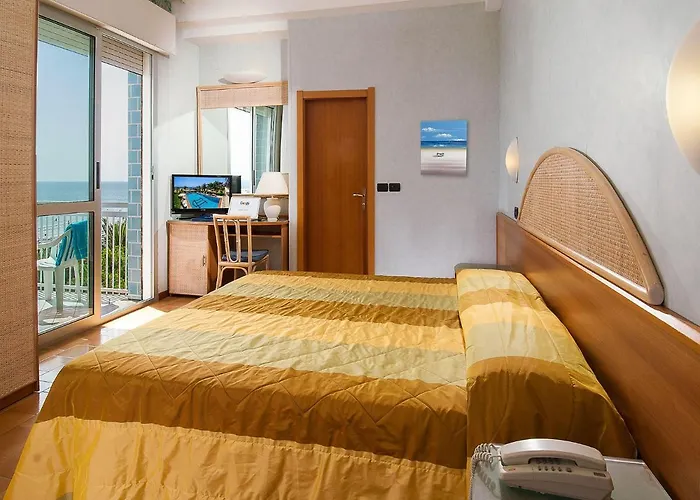 Hotel Corallo Villa Rosa Di Martinsicuro