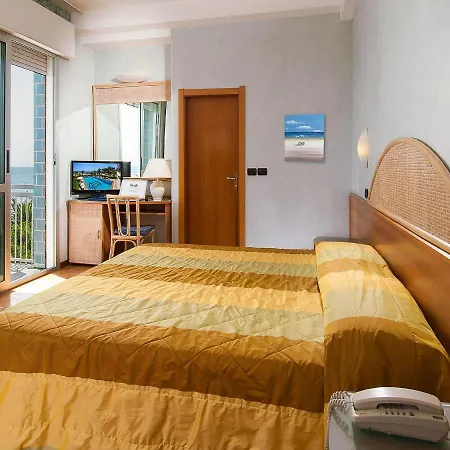 Hotel Corallo Villa Rosa Di Martinsicuro