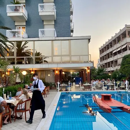 Corallo Hotel 3*