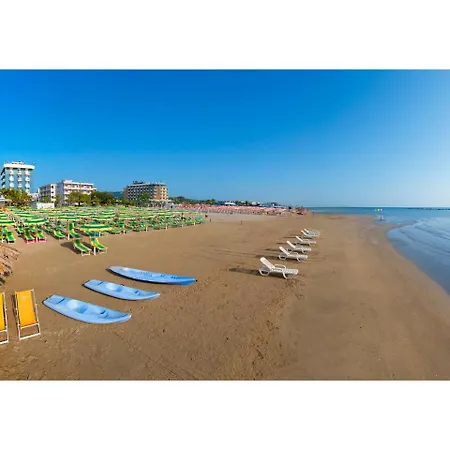 Hotel Corallo 3*