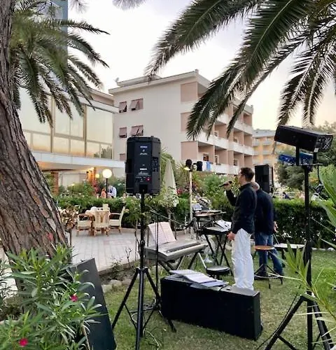 Corallo Отель Villa Rosa Di Martinsicuro